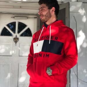 Meet your Posher, Brandon